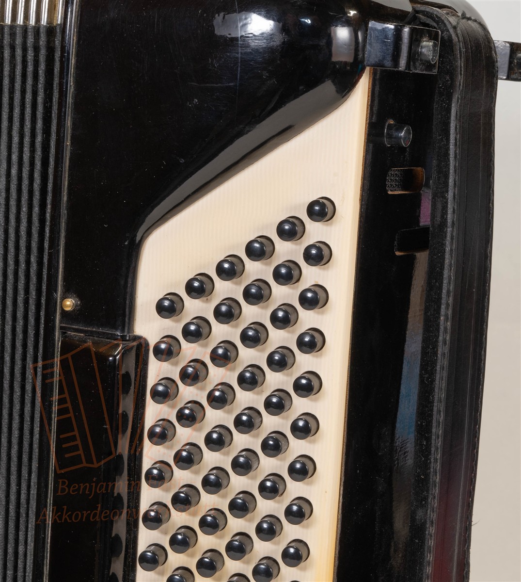 Akkordeon Serenelli 120 Bass schwarz, gebraucht