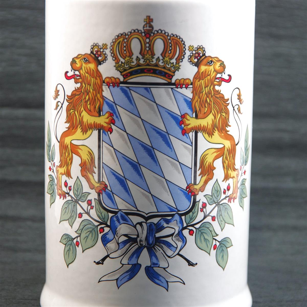Bierkrug Humpen 1l Bayern Porzellan Zinndeckel Dr. Merkle Bierkrug Humpen 1l Bayern Porzellan Zinndeckel Dr. Merkle