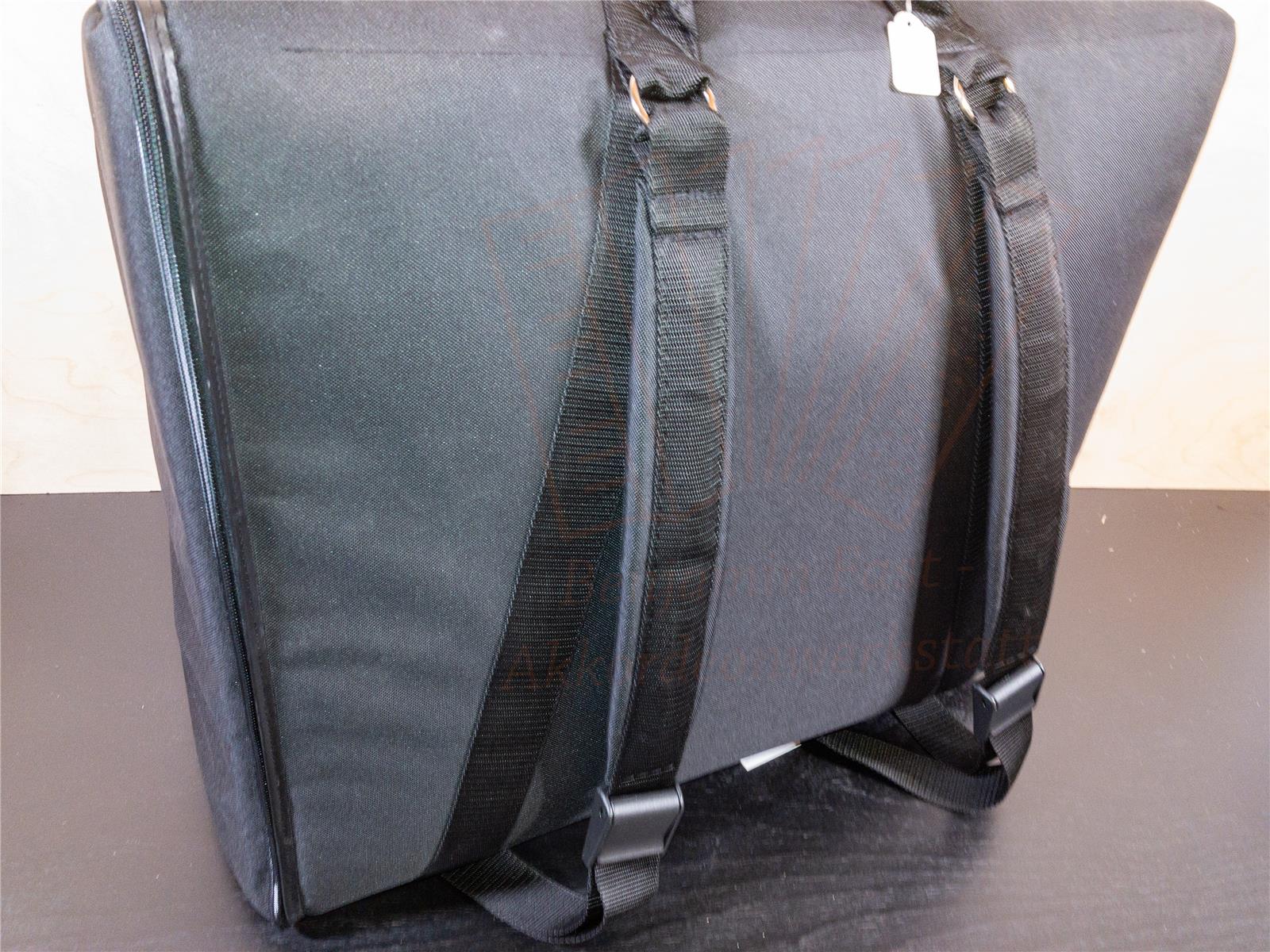 Akkordeontasche für 60 Bass schwarz Gigbag
