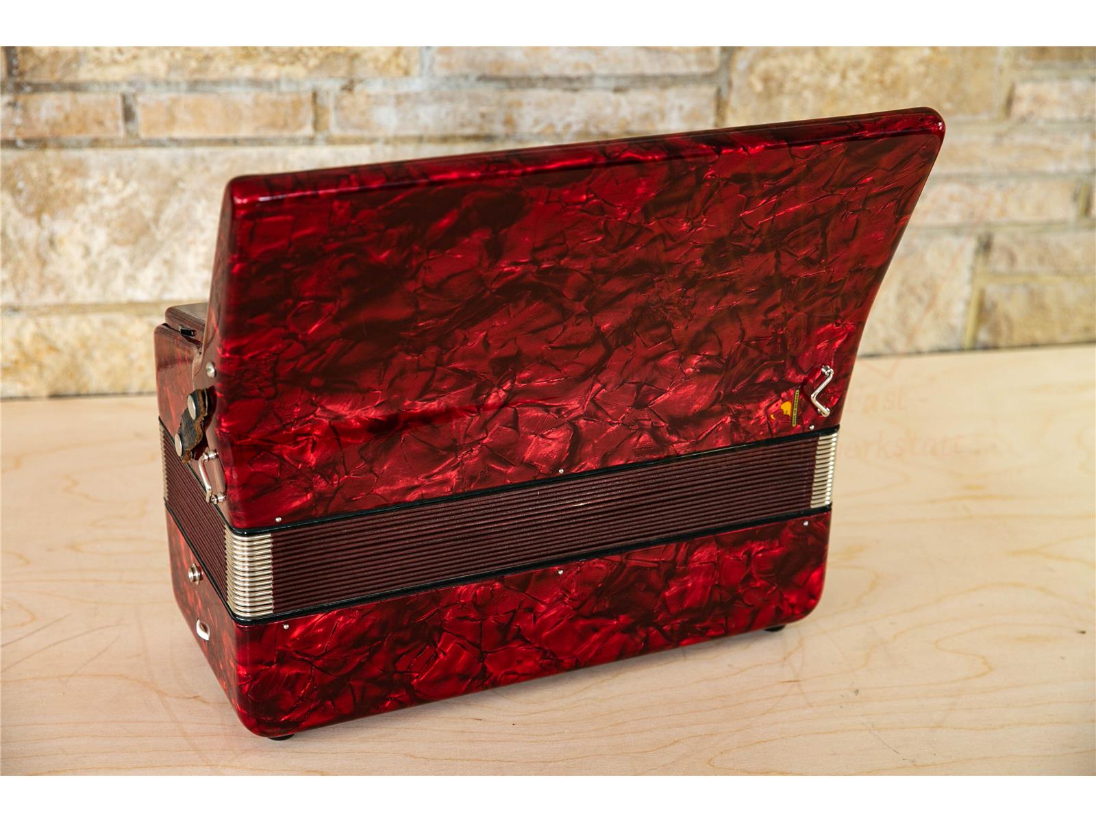 Akkordeon Weltmeister Stella 37/96/III/5/3 rot - gebraucht