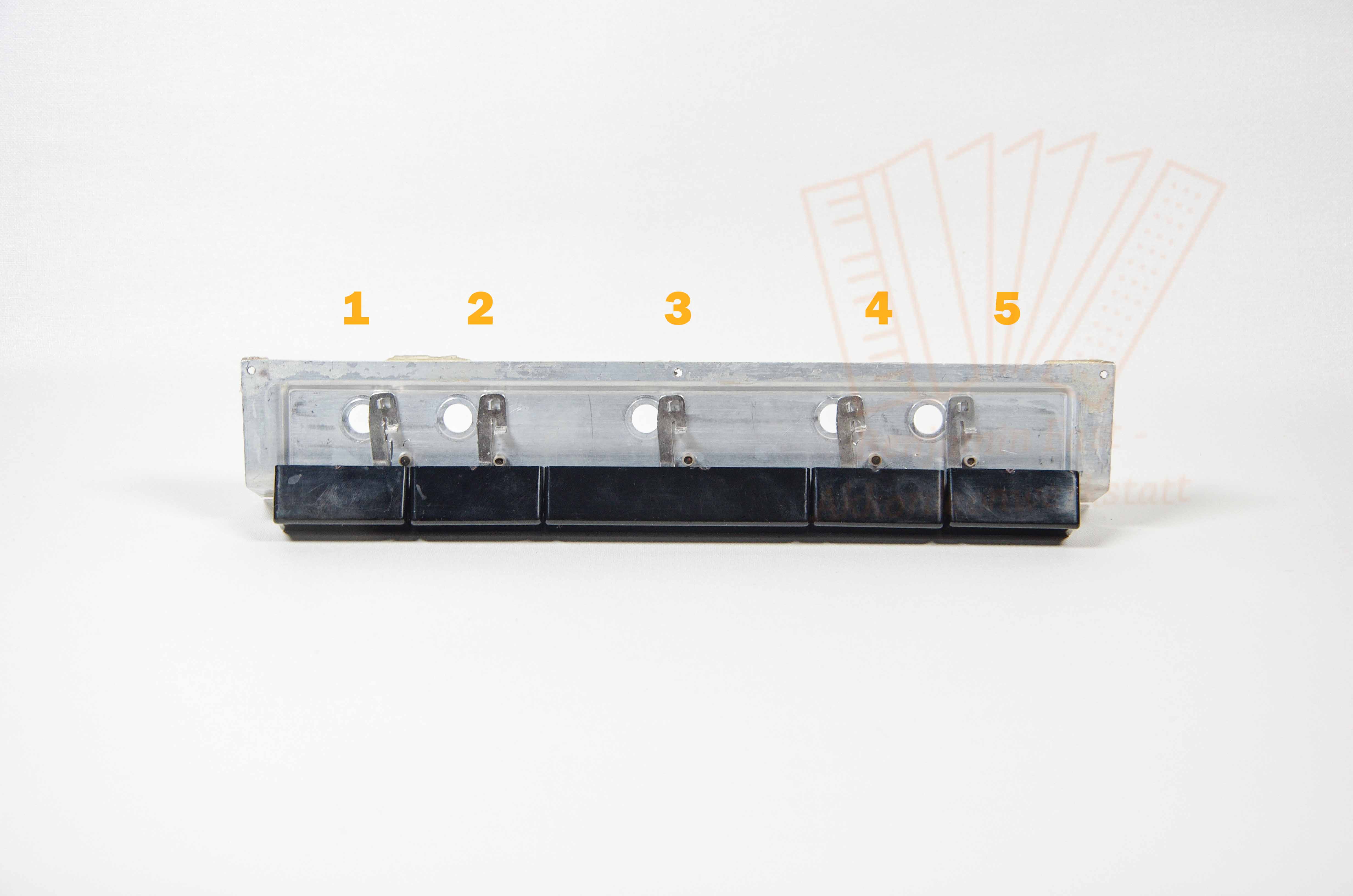 Registerdrücker Bass 5er schwarz einzeln, gebraucht Registerdrücker Bass schwarz einzeln, gebraucht Position 5