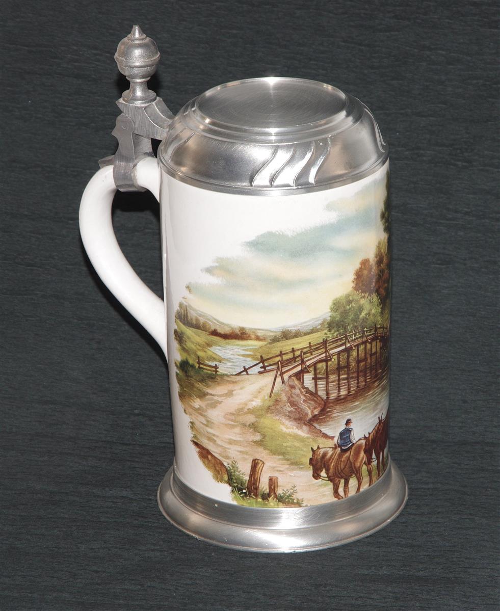 Bierkrug Porzellan Zinndeckel Landschaft Bierkrug Porzellan Zinndeckel Landschaft