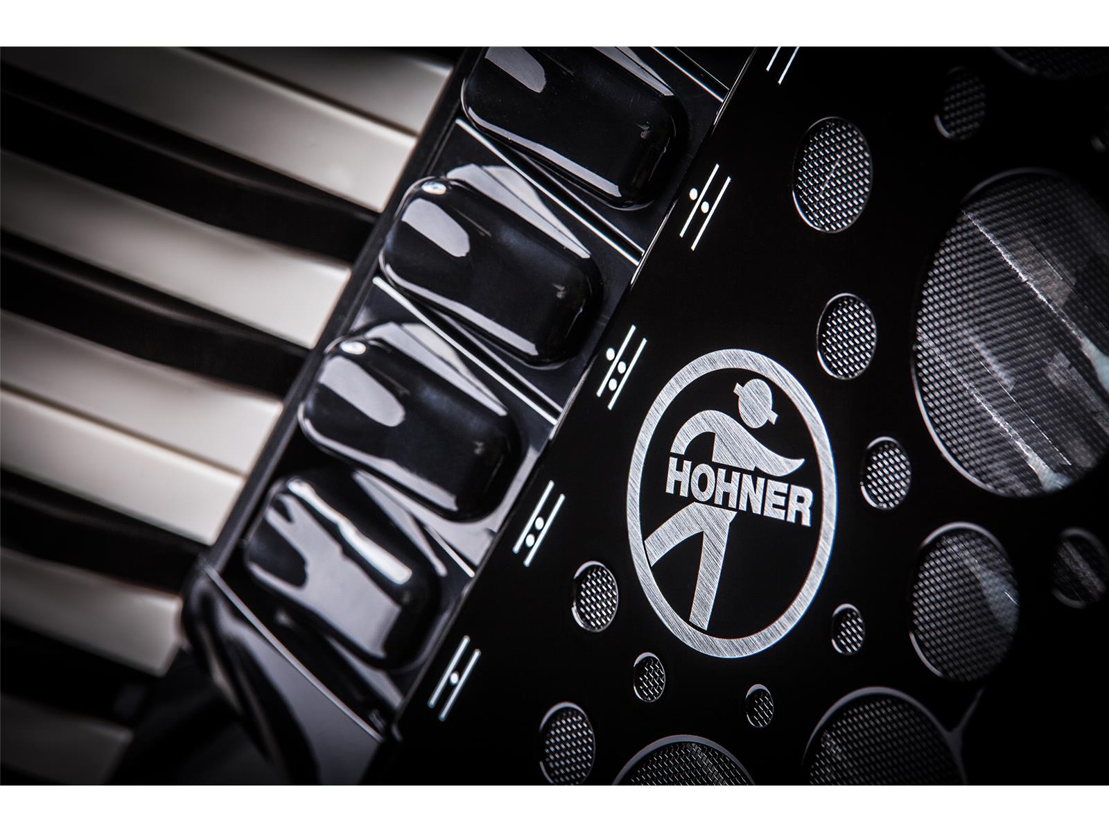 Akkordeon Hohner Amica IV 120 Bass schwarz