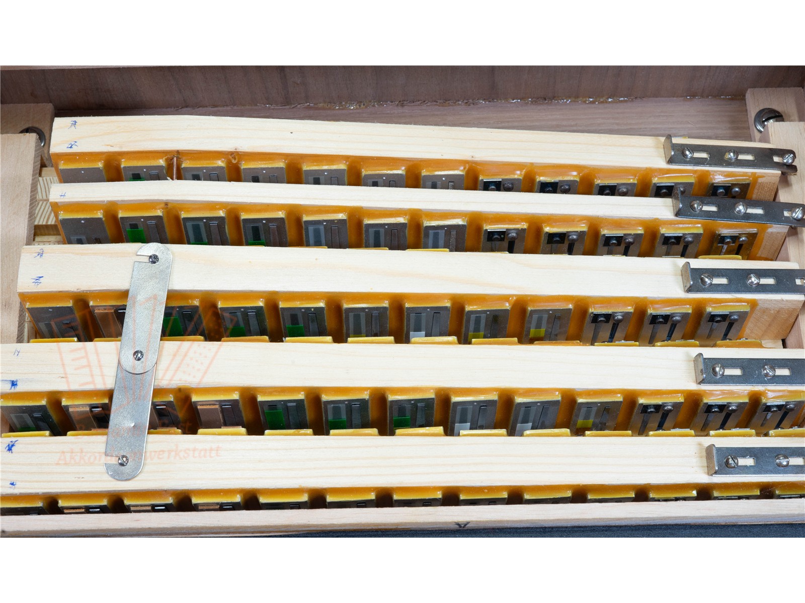 Steirische Harmonika Hlavacek Bb/Eb/Ab, gebraucht